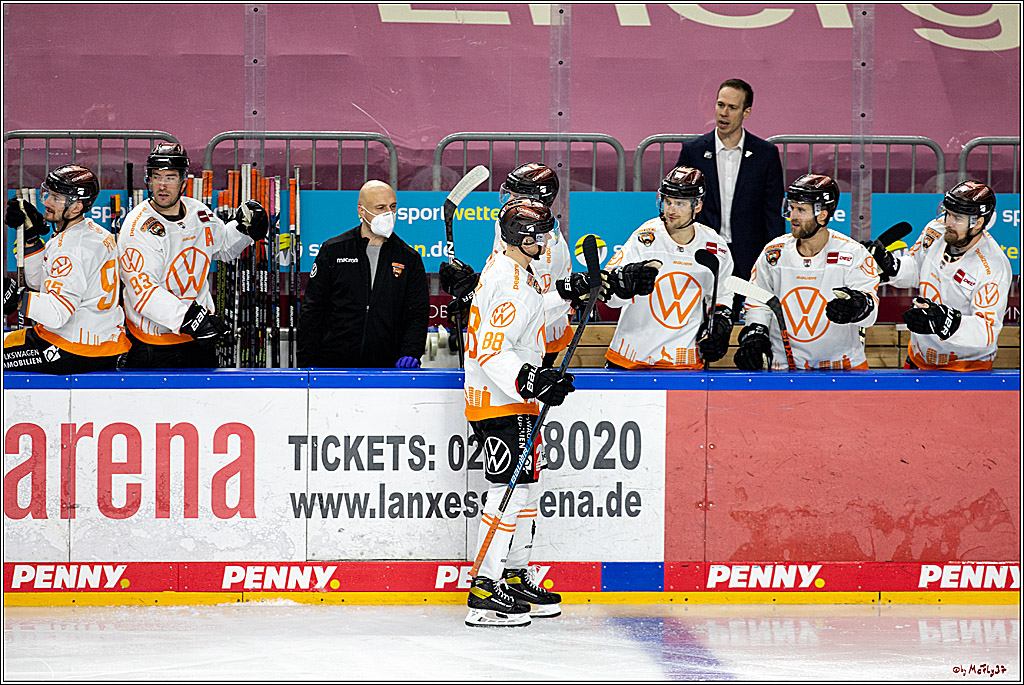PENNY DEL;  Koelner Haie - Grizzlys Wolfsburg; Koeln, 29.01.2021